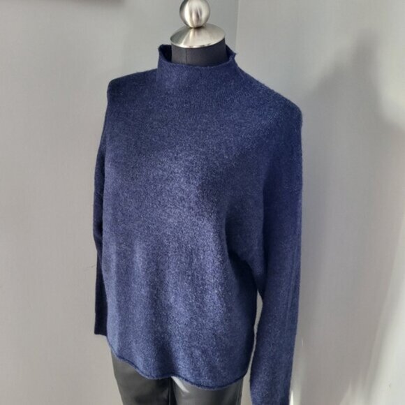 LeiTH Mock Neck Oversized Sweater Blue Sz XS - Picture 2 of 16